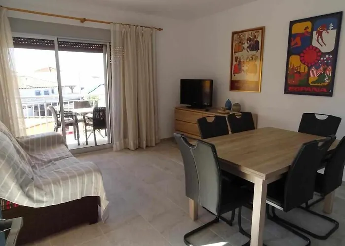 El Sol A 20 Metros Del Mar.